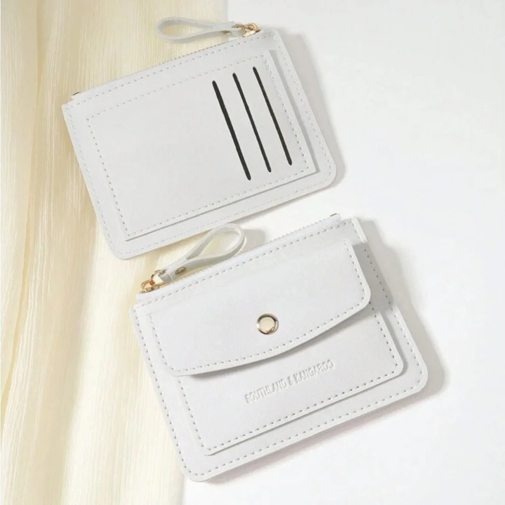 ⚠️Clearance All White Flip Cover Wallet / Cardholder - Picture 4 of 5